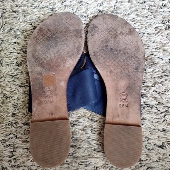 Tory Burch Patos Disk Flat leather Thongs slide Sandals sz 9,5 - Picture 6 of 6